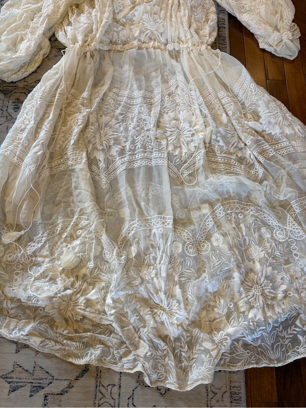 FREE PEOPLE RARE Bohemian Winds White Lace Embroidered Long Sleeve Maxi Dress - Picture 7 of 16